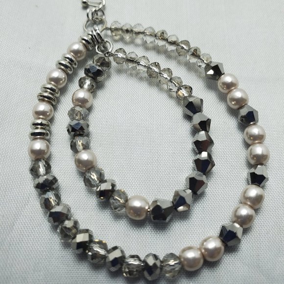 BIJOU DRIVE Navaho pearl double hoop silver fish hook earring - Picture 3 of 5